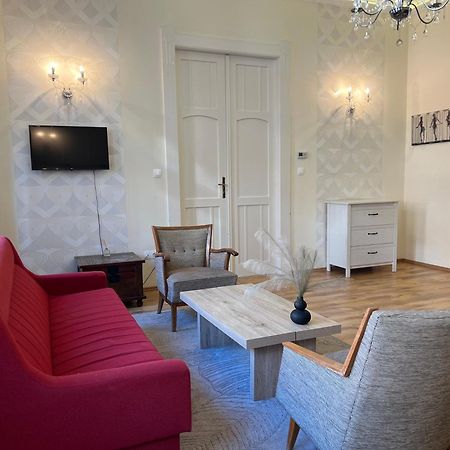 P9 By Small Home Budapest Extérieur photo