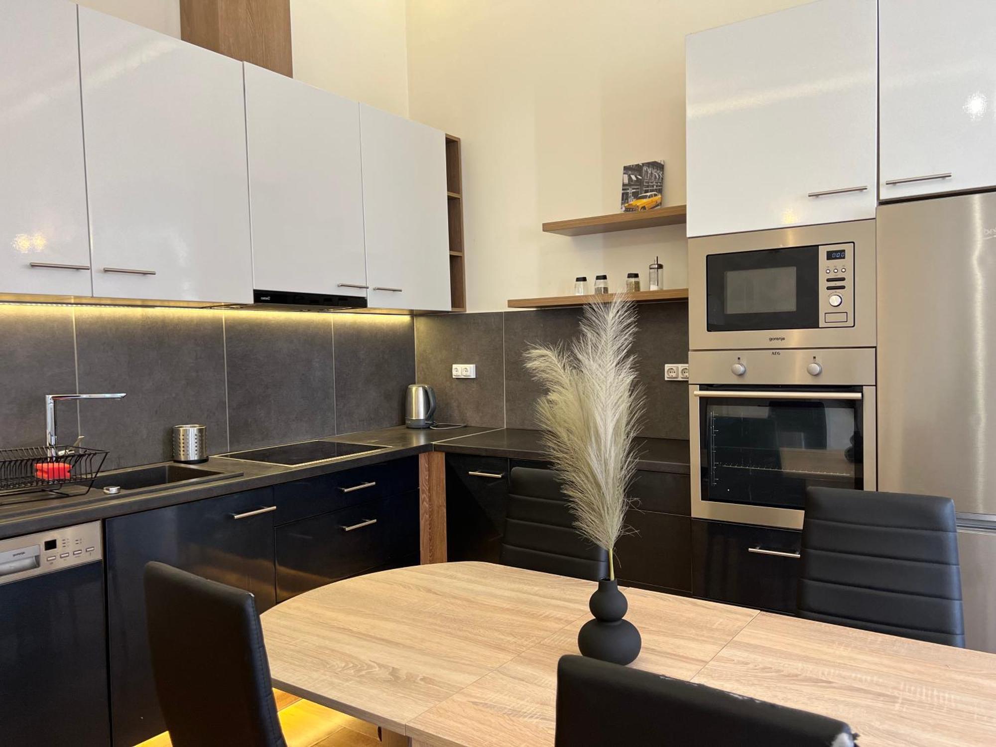 P9 By Small Home Budapest Extérieur photo