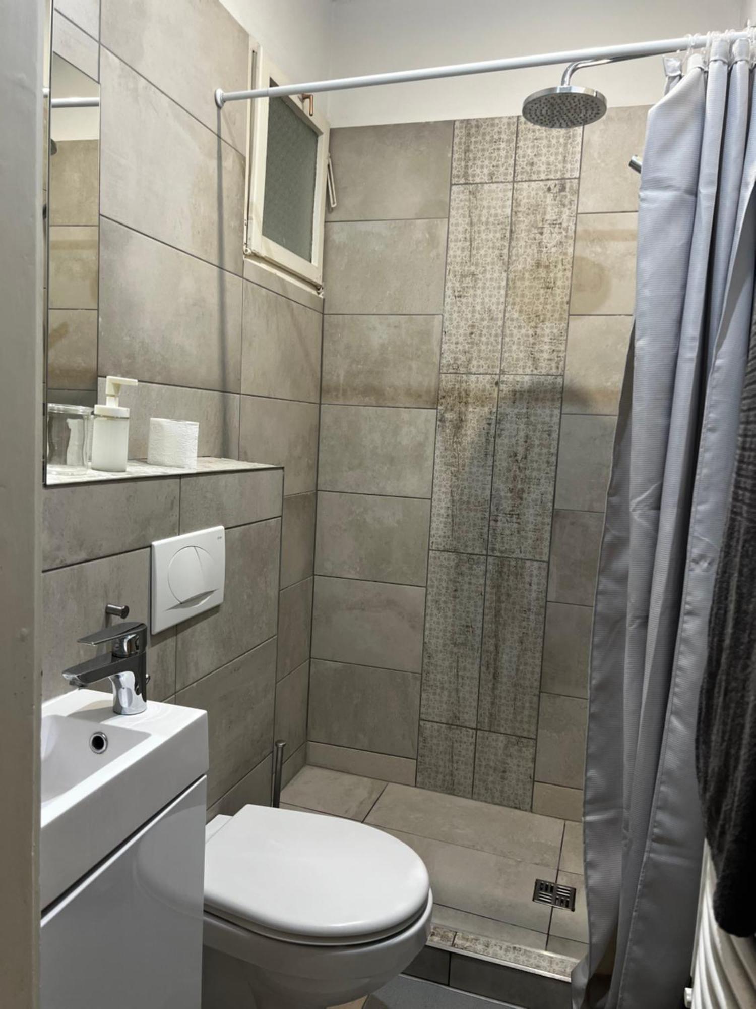 P9 By Small Home Budapest Extérieur photo
