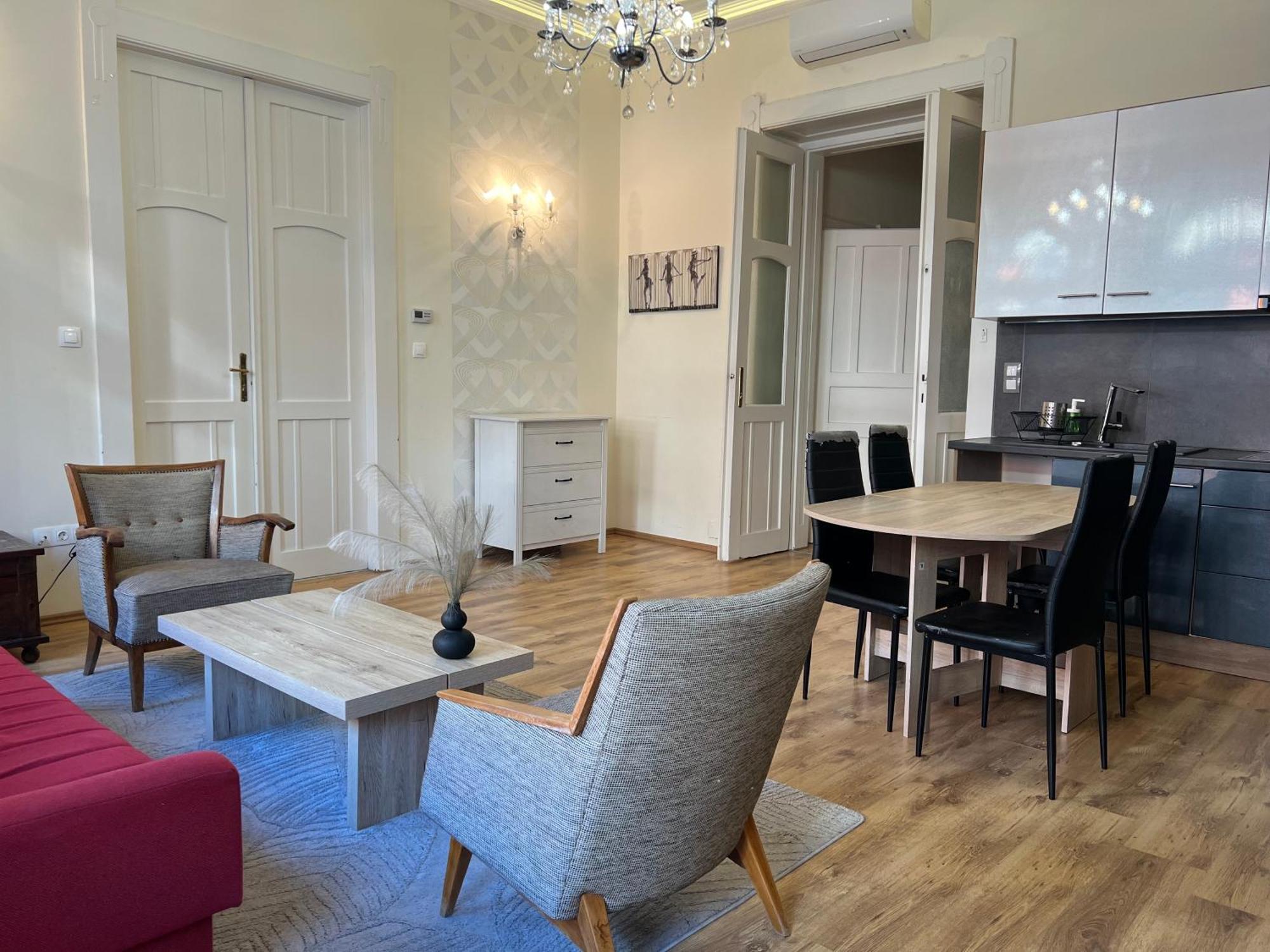 P9 By Small Home Budapest Extérieur photo
