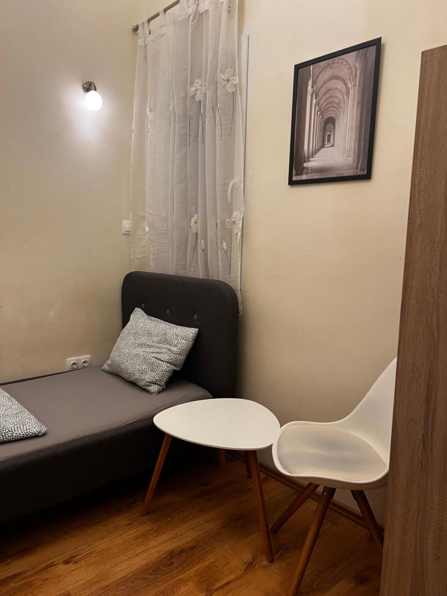 P9 By Small Home Budapest Extérieur photo