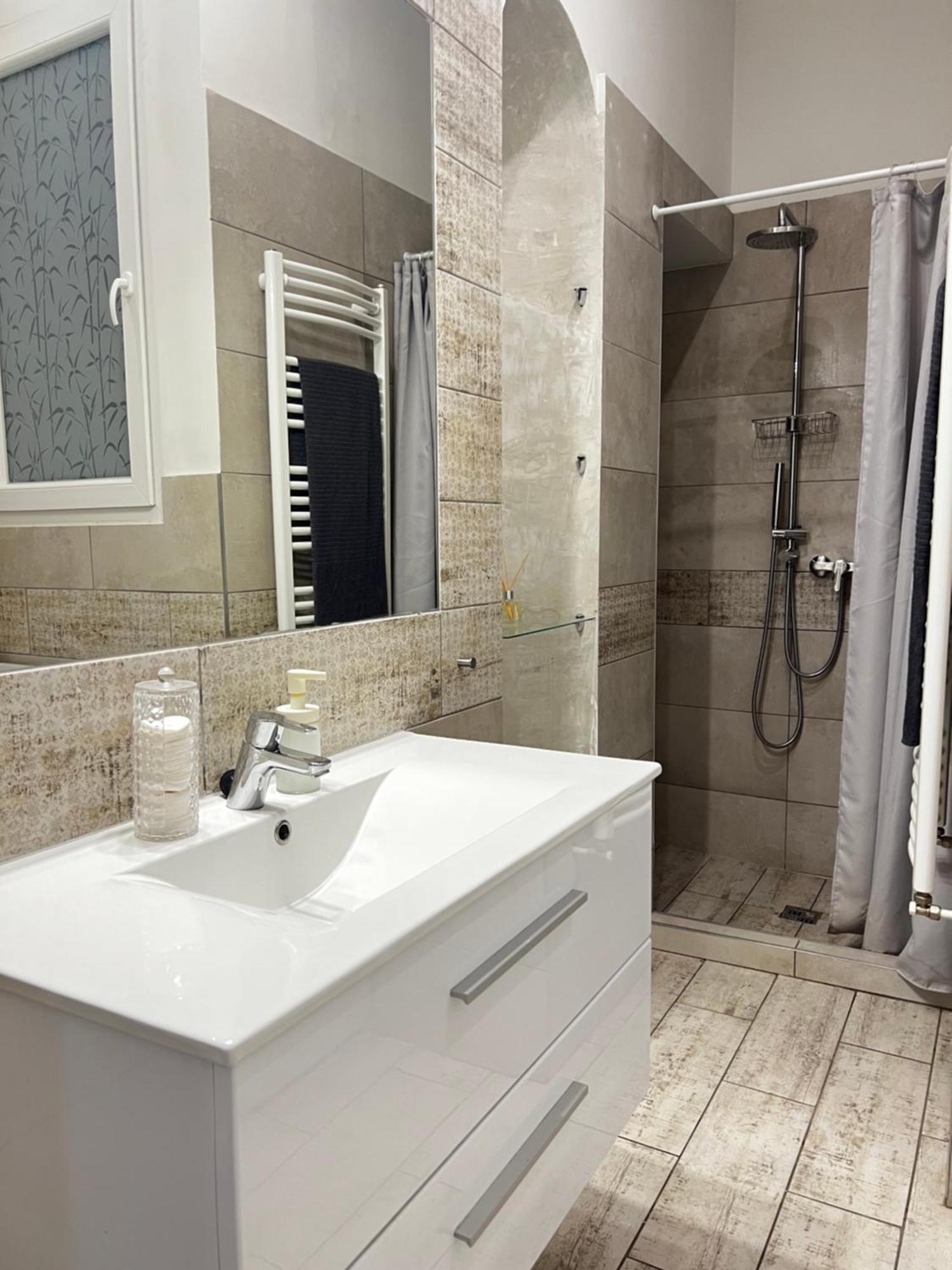 P9 By Small Home Budapest Extérieur photo